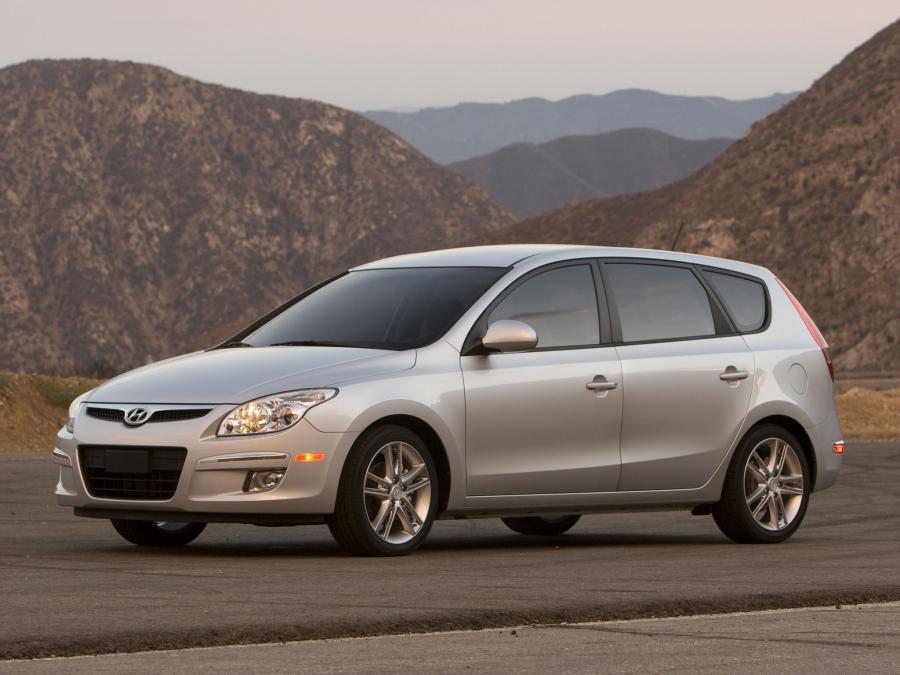  Hyundai Elantra Touring 2008 года  (фото 7 из 118)